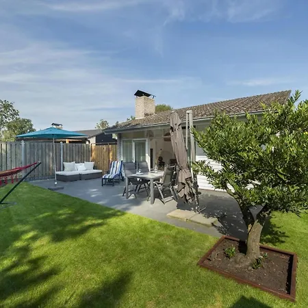 Toekomst 23 - - De Strandloper Not Intended For Company Or Work-related Ferienhaus