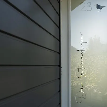 Toekomst 23 - - De Strandloper Not Intended For Company Or Work-related