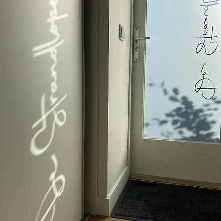 Toekomst 23 - - De Strandloper Not Intended For Company Or Work-related *