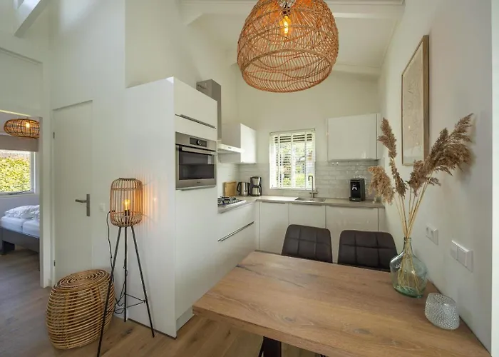 Toekomst 23 - - De Strandloper *