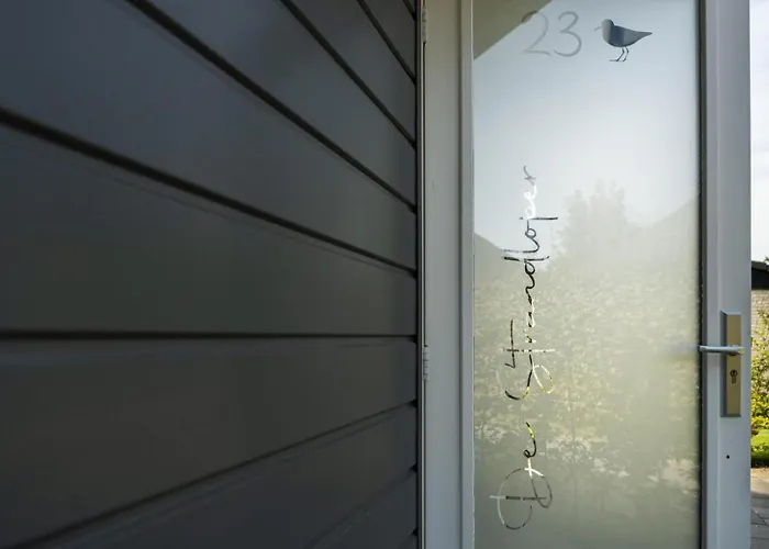 Toekomst 23 - - De Strandloper