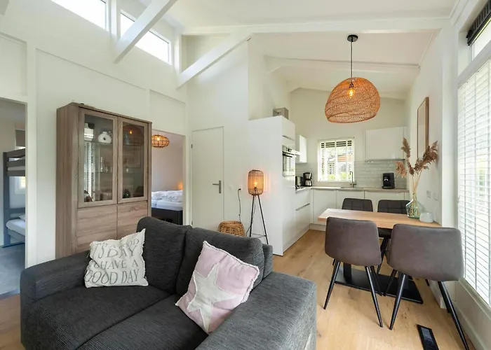 Toekomst 23 - - De Strandloper * Ouddorp