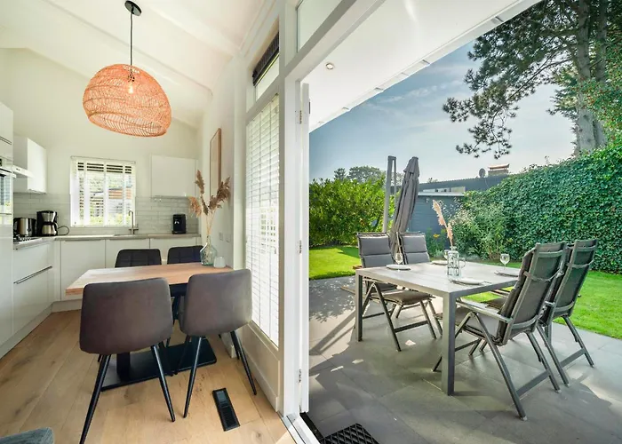 Vakantiehuis Toekomst 23 - - De Strandloper *