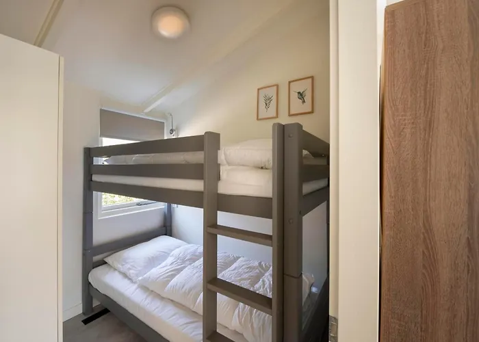 Toekomst 23 - - De Strandloper * Ouddorp